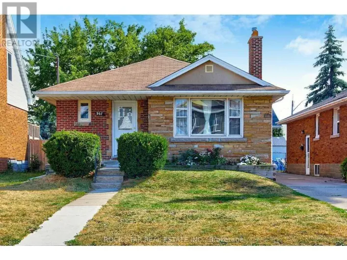 MAIN - 960 DUNSMURE ROAD, Hamilton