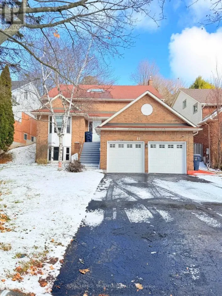 MAIN AND UPPER - 41 BROADBRIDGE DRIVE, Toronto