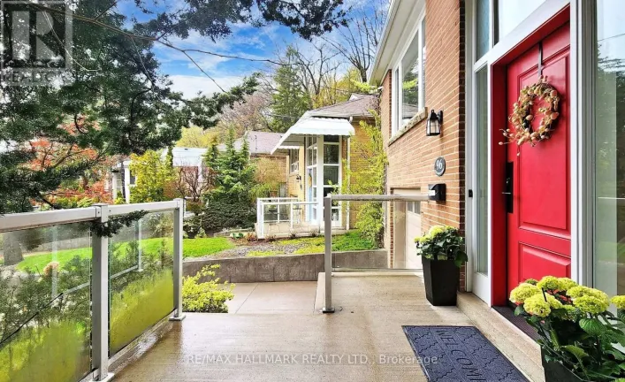 MAIN FL - 96 GLEN DAVIS CRESCENT, Toronto