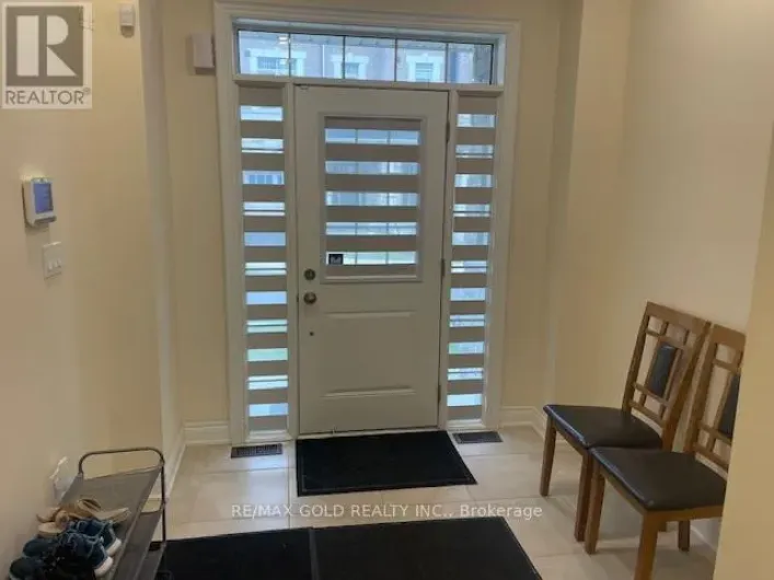 MAIN FLOOR 1 BED 1 BATH - 48 ANDRESS WAY, Markham