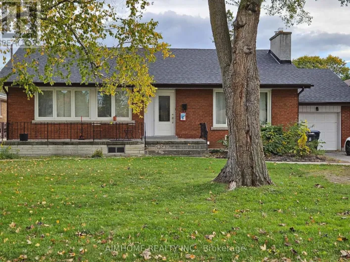 MAIN FLOOR 1 ROOM - 113 STAFFORD ROAD, Toronto