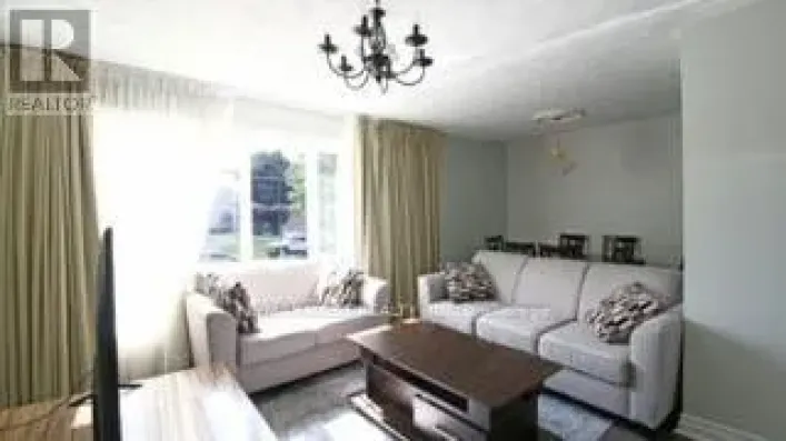 MAIN FLOOR - 13 WEBSTER DRIVE, Aurora
