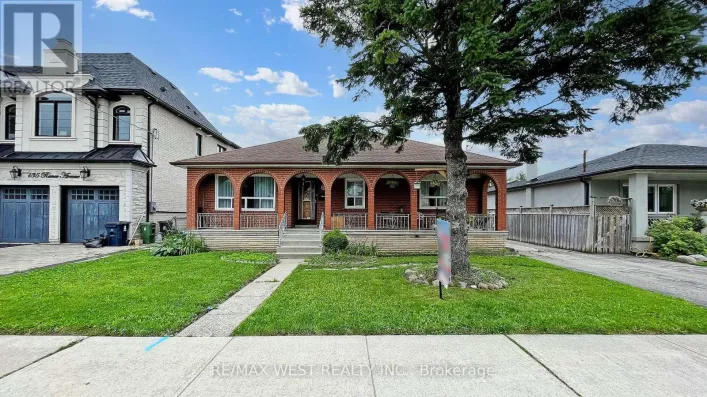 MAIN FLOOR - 139 RANEE AVENUE, Toronto