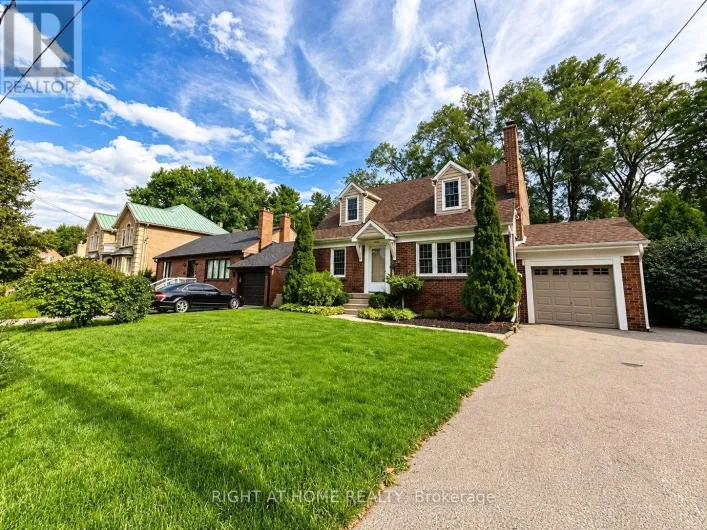 (MAIN FLOOR) - 1489 APPLEWOOD ROAD, Mississauga
