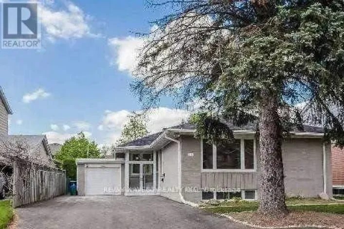 MAIN FLOOR - 16 URBANDALE AVENUE, Toronto