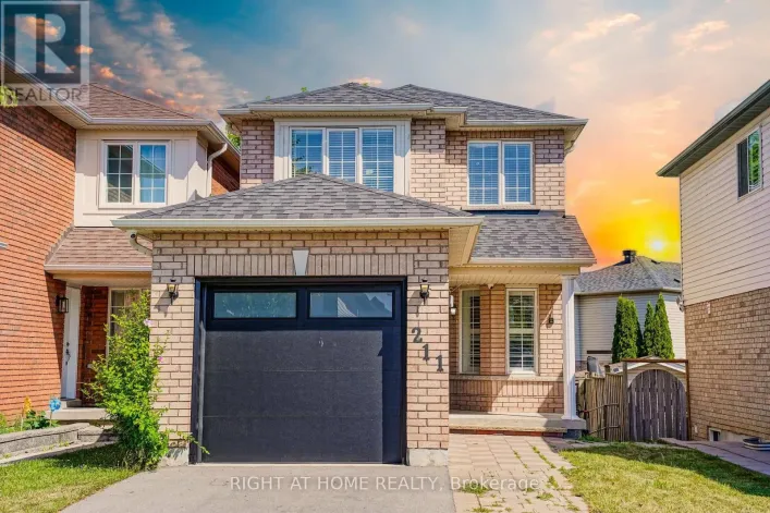 MAIN FLOOR - 211 ANDONA CRESCENT, Toronto