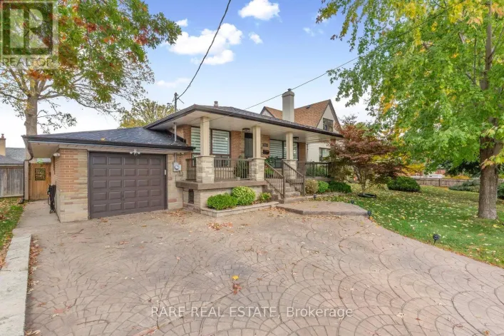 MAIN FLOOR - 238 GARY DRIVE, Toronto