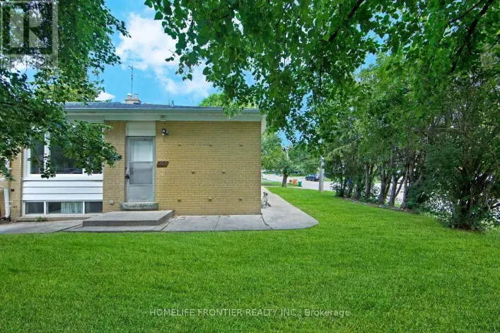 MAIN FLOOR - 261 TAYLOR MILLS DRIVE S, Richmond Hill