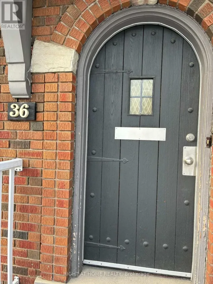 MAIN FLOOR - 36 LAWRENCE AVENUE W, Toronto