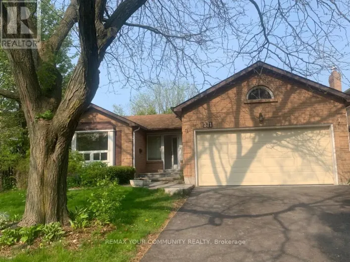 MAIN FLOOR - 371 SELBY CRESCENT, Newmarket