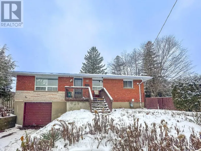 MAIN FLOOR - 380 ARBOR COURT, Oshawa