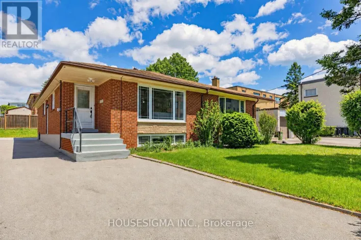 MAIN FLOOR - 51 TISDALE AVENUE, Toronto
