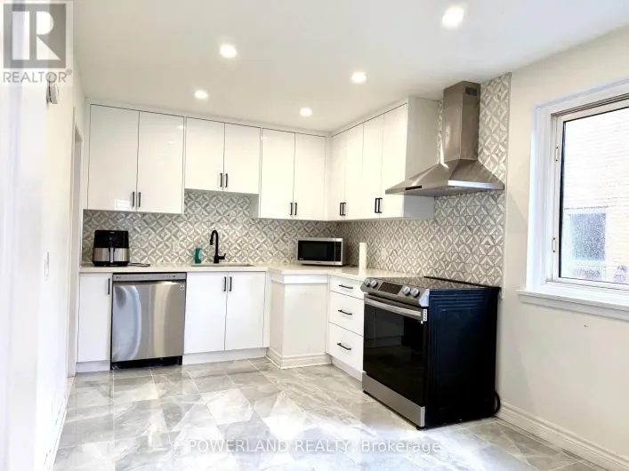 MAIN FLOOR - 72 PYNFORD CRESCENT, Toronto