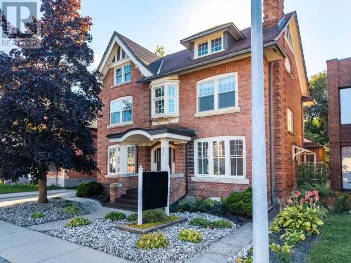 MAIN FLOOR - 912 2ND AVENUE W, Owen Sound