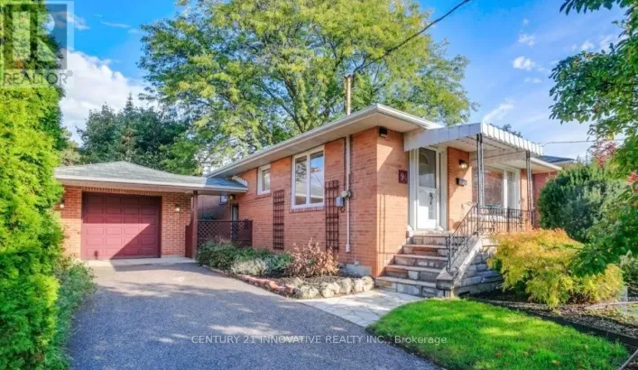 MAIN FLOOR - 94 BROADLANDS BOULEVARD, Toronto