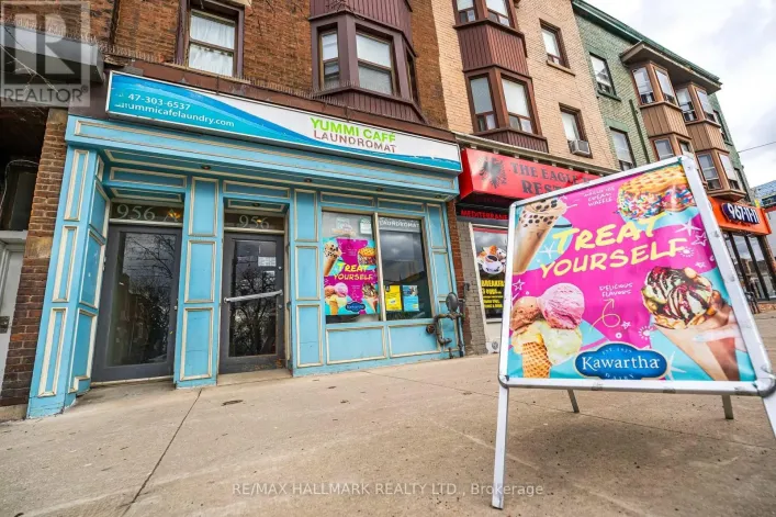 MAIN FLOOR - 956 ST CLAIR AVENUE W, Toronto