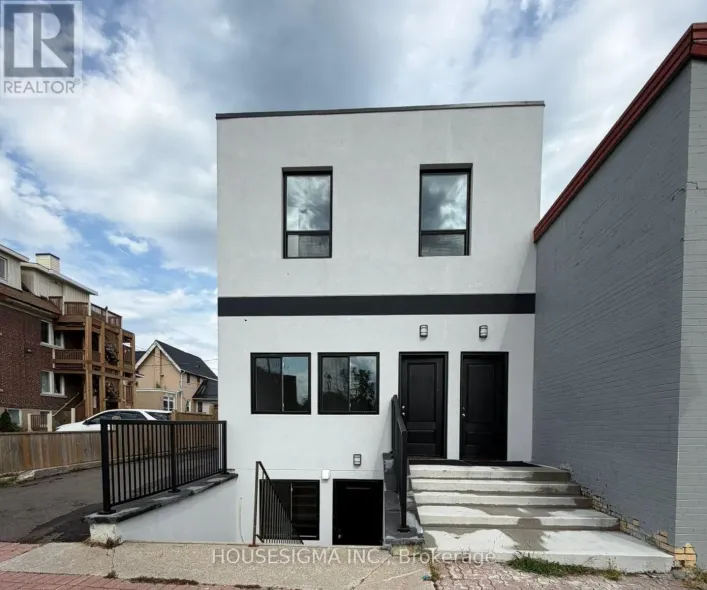 MAIN FLOOR UNIT - 28 WEST STREET N, Orillia