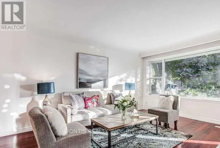 MAIN LEVEL - 14 DUNBOYNE COURT N, Toronto