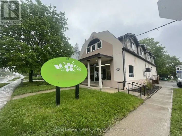 MAIN LEVEL - 563 WOOLWICH STREET, Guelph