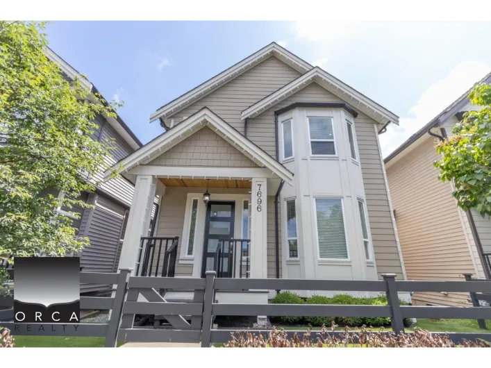 MAIN LEVEL 7696 211 STREET STREET, Langley