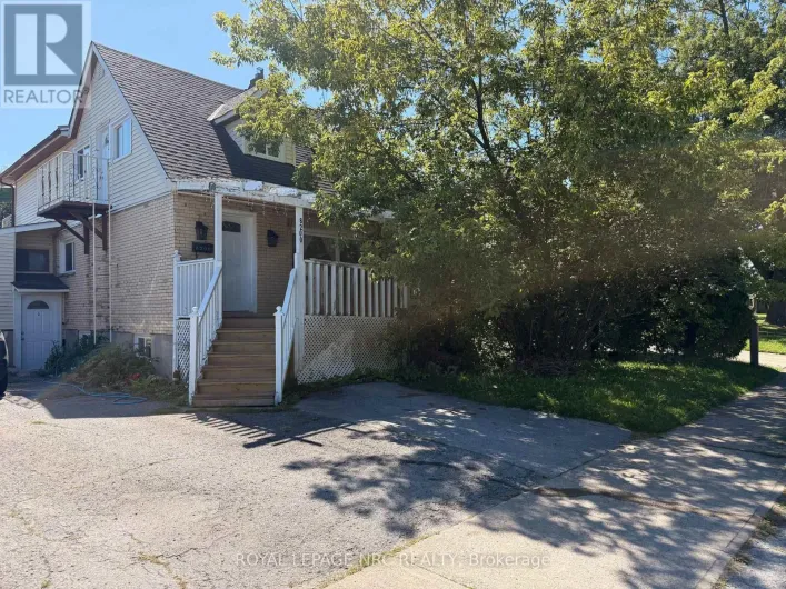 MAIN LEVEL - 8200 WOODBINE STREET, Niagara Falls