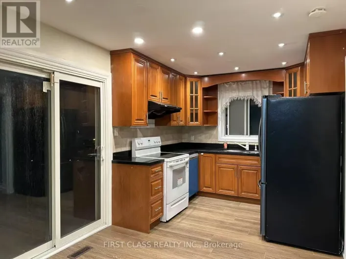 MAIN & SECOND FLOOR - 53 ABERFELDY CRESCENT, Markham