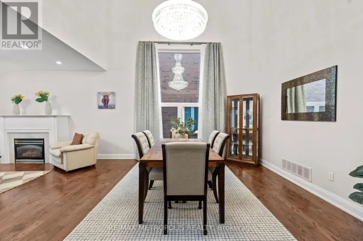 MAIN & UPPER - 552 FEATHERGRASS CRESCENT, Mississauga