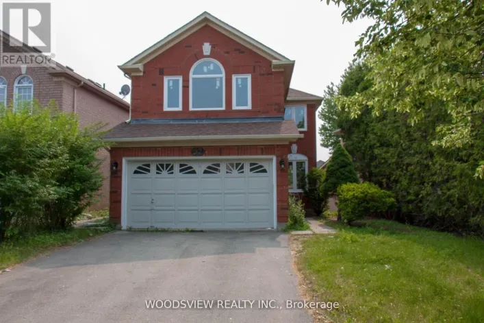 (MAIN &UPPER FLOOR) - 52 RUSH ROAD, Aurora