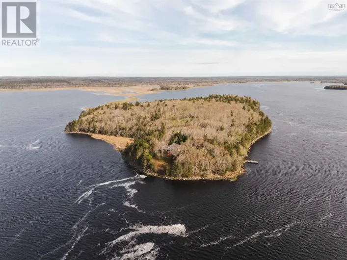 Maple Island, Plymouth