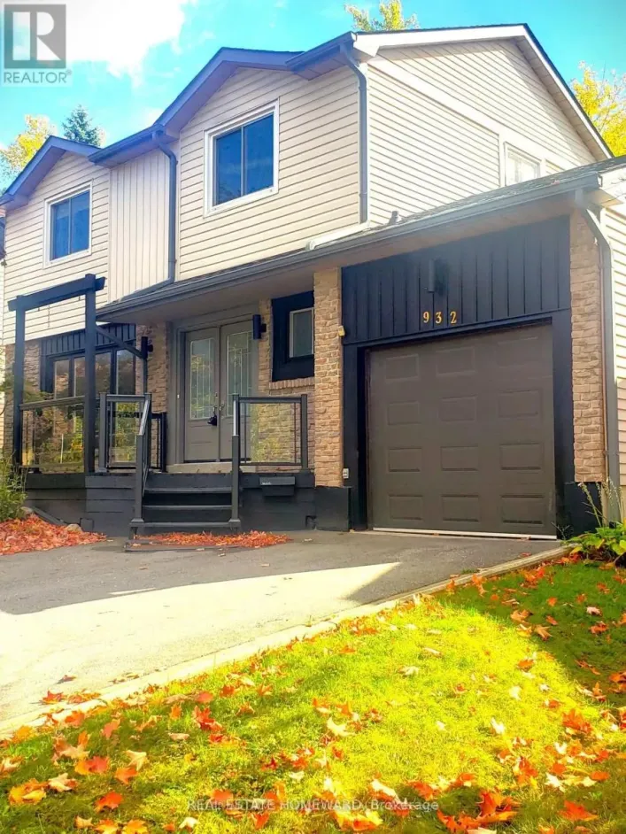 MASTER BEDROOM - 932 ELGIN STREET, Newmarket