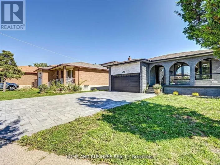 MIDDLE - 470 LOUIS DRIVE, Mississauga