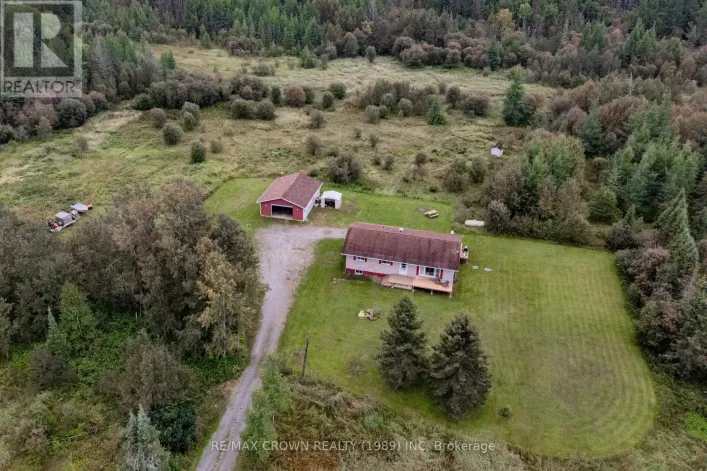 MOONBEAM - 12 ST JOSEPH ROAD, Kapuskasing
