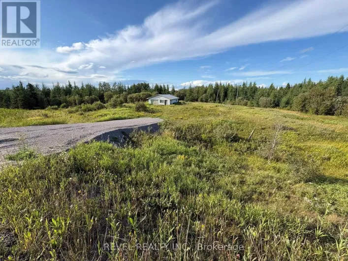 (MOONBEAM) - 341 HIGHWAY 11 HIGHWAY W, Kapuskasing