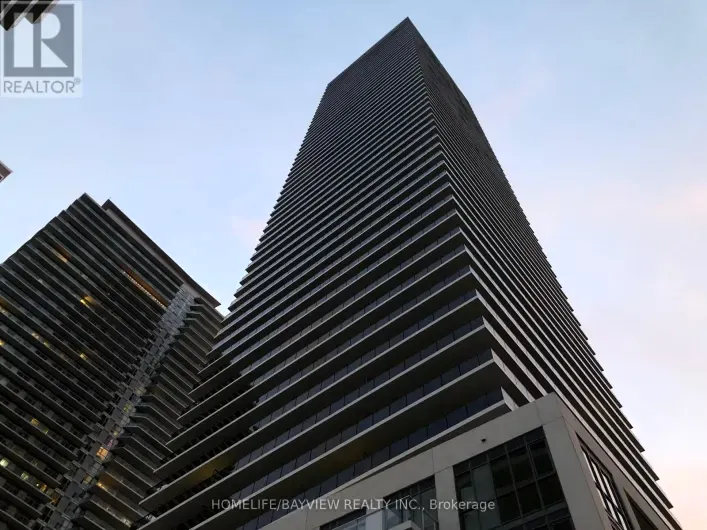 MZ 01 - 70 ANNIE CRAIG DRIVE, Toronto