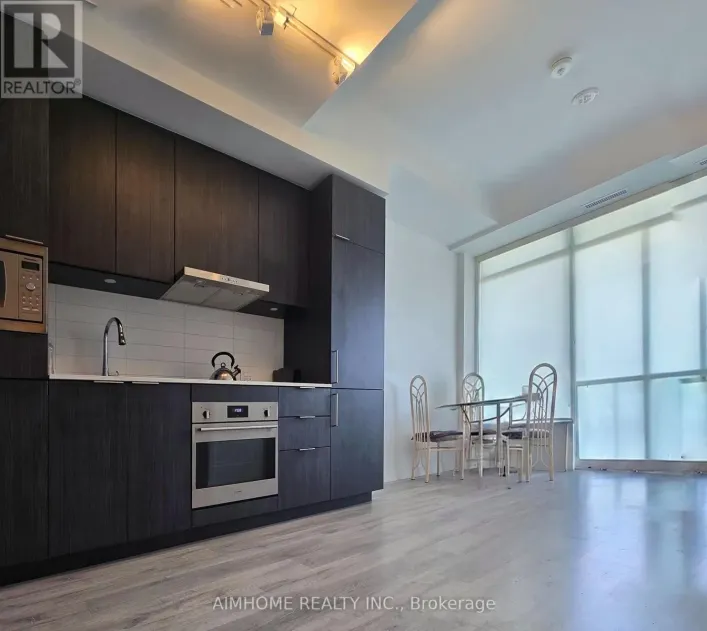 N1113 - 7 GOLDEN LION HEIGHTS, Toronto