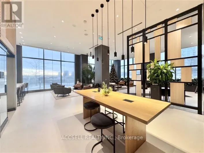 N304 - 30 BENT TREE DRIVE, Vaughan