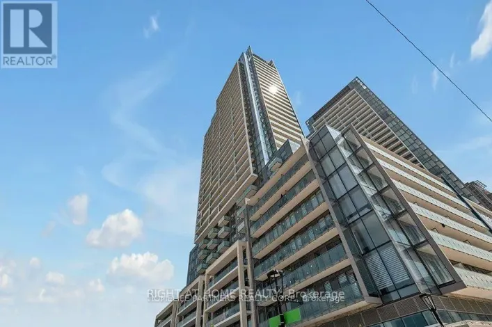 N3203 - 7 GOLDEN LION HEIGHTS S, Toronto