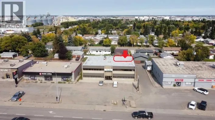 NE Part, Top Floor 5720 44 Street, Lloydminster