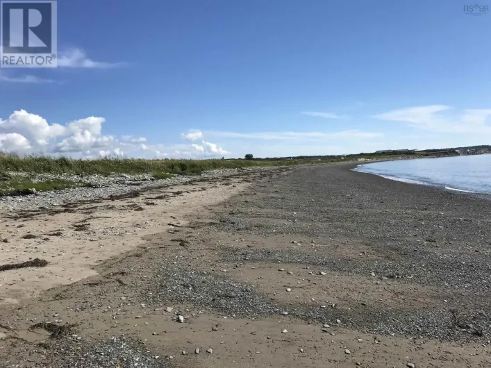 No 1 Highway, Meteghan Centre