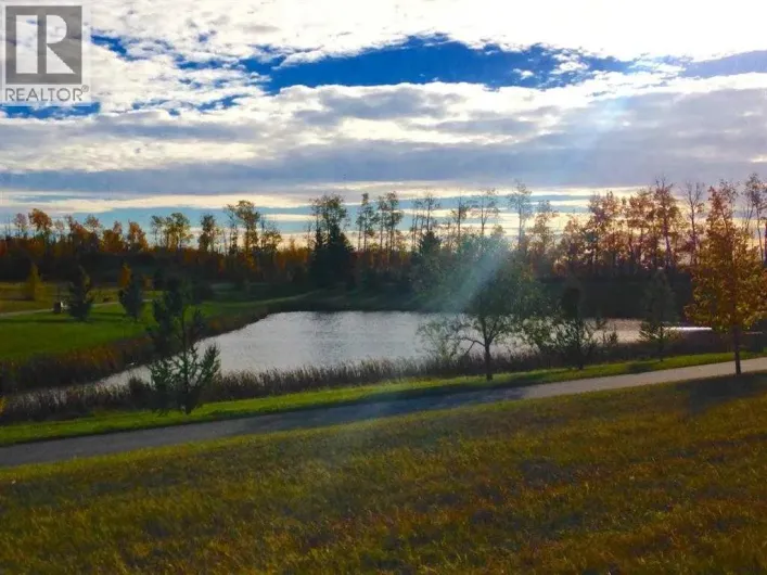 On 106 Street, Grande Prairie