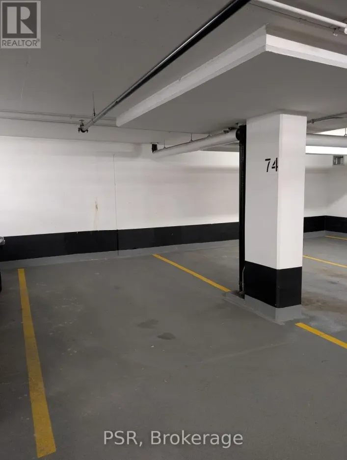 P74 - 11 WELLESLEY STREET W, Toronto