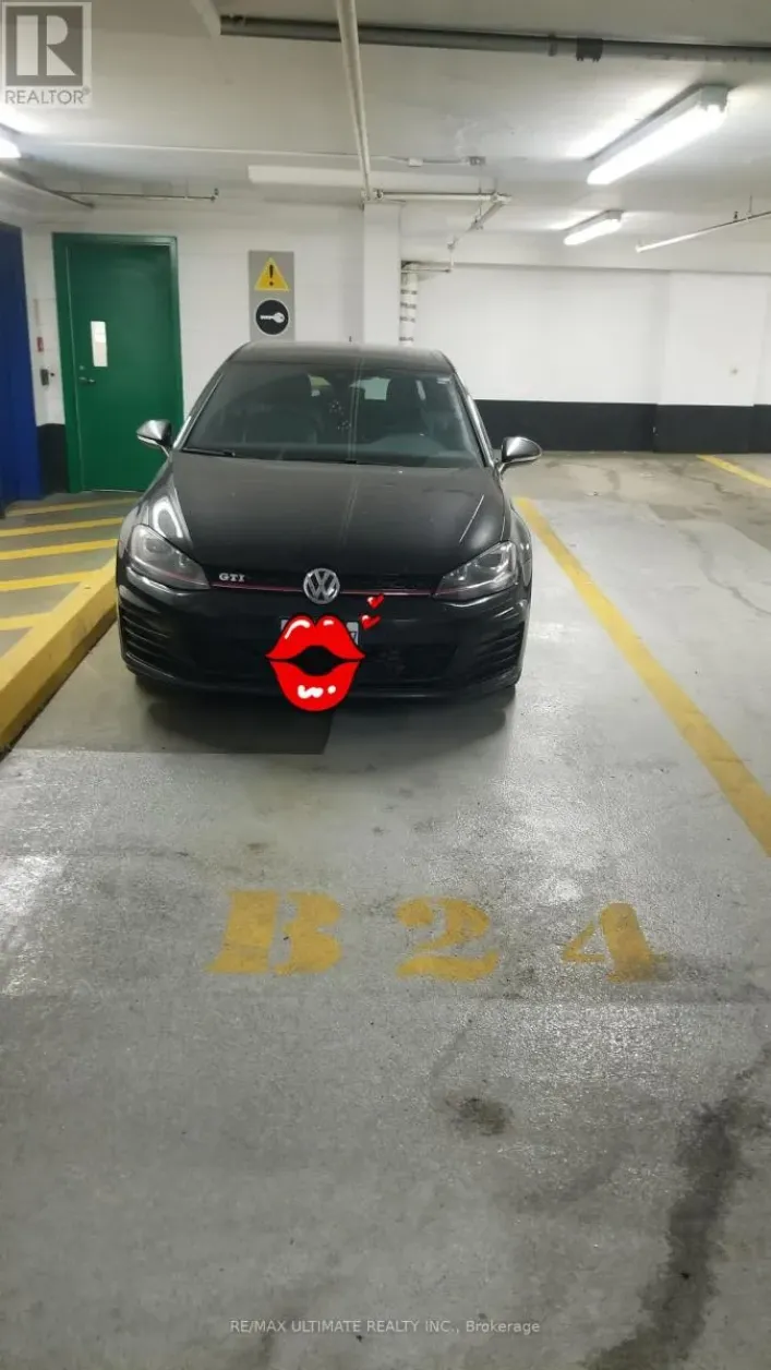 PARKING B24 - 393 KING STREET W, Toronto