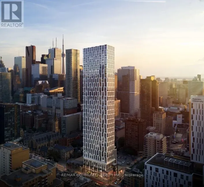 PH 01 - 252 CHURCH STREET, Toronto