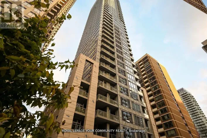 PH 35 - 21 BALMUTO STREET, Toronto