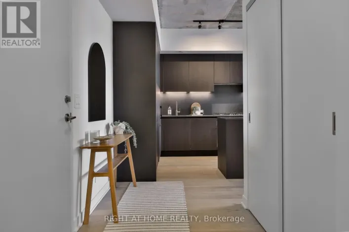 PH 6 - 2720 DUNDAS STREET W, Toronto