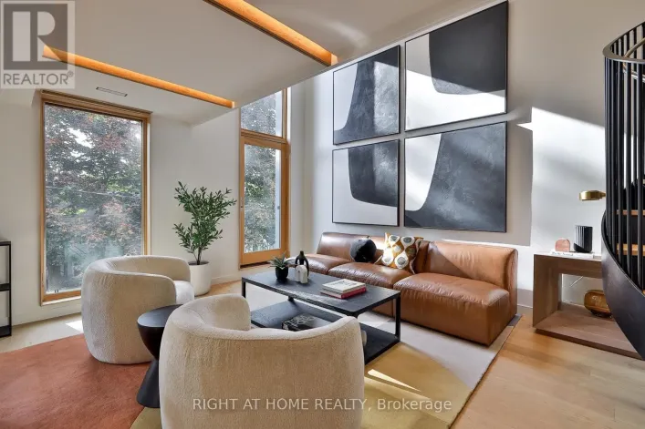 PH 7 - 225 BRUNSWICK AVENUE, Toronto