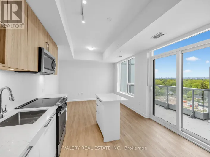 PH01 - 500 PLAINS ROAD E, Burlington