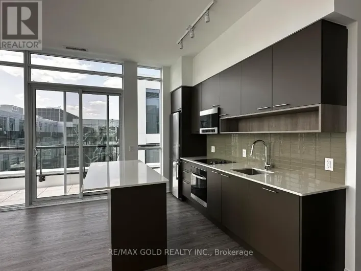 PH03 - 3005 PINE GLEN ROAD, Oakville