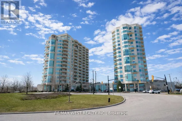 PH1 1 - 2 TORONTO STREET, Barrie