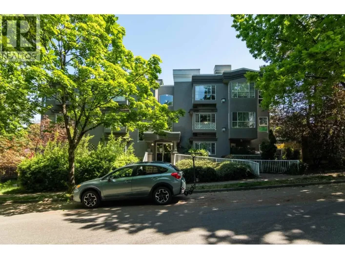 PH1 120 GARDEN DRIVE, Vancouver